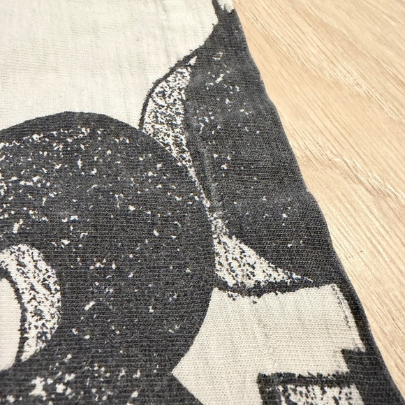 Vintage 90s Raiders AOP T Shirt Magic Johnson Mens Medium NFL All Over Print - Picture 4 of 6